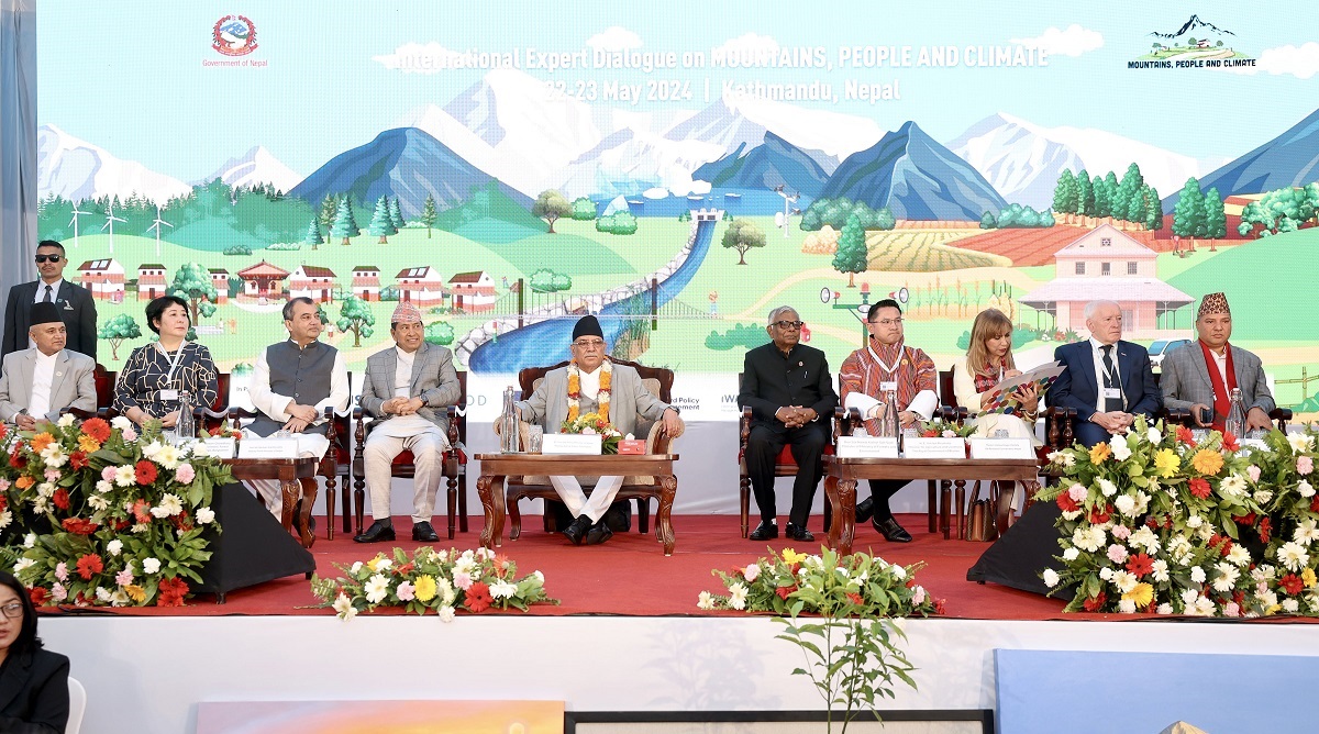 नेपालमा हिउँ पग्लिँदा बङ्गलादेशमा चिन्ता
