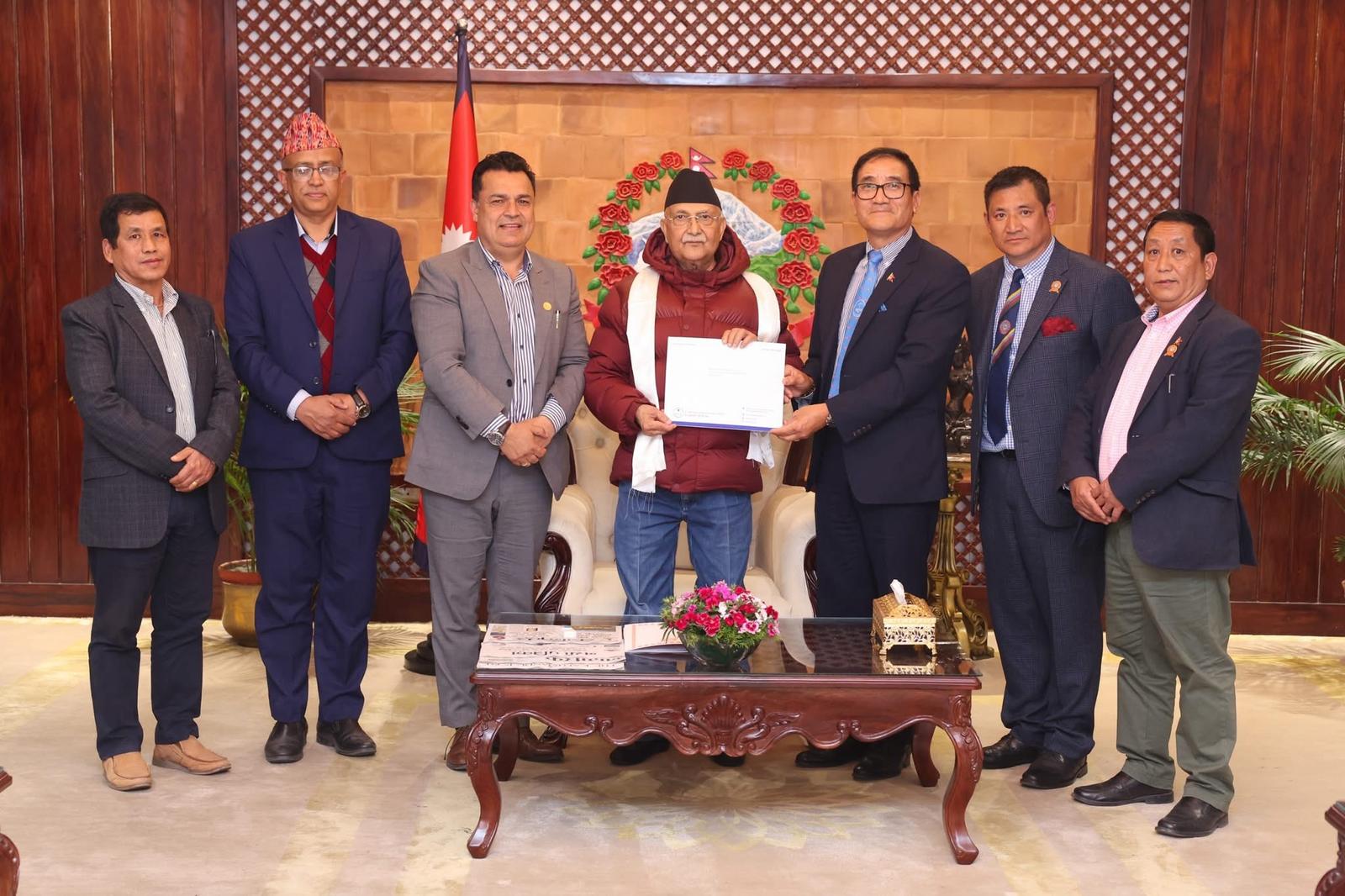 गैरआवासीय नेपालीलाई संविधानले दिएको अधिकार छिट्टै कार्यान्वयन हुन्छ : प्रधानमन्त्री